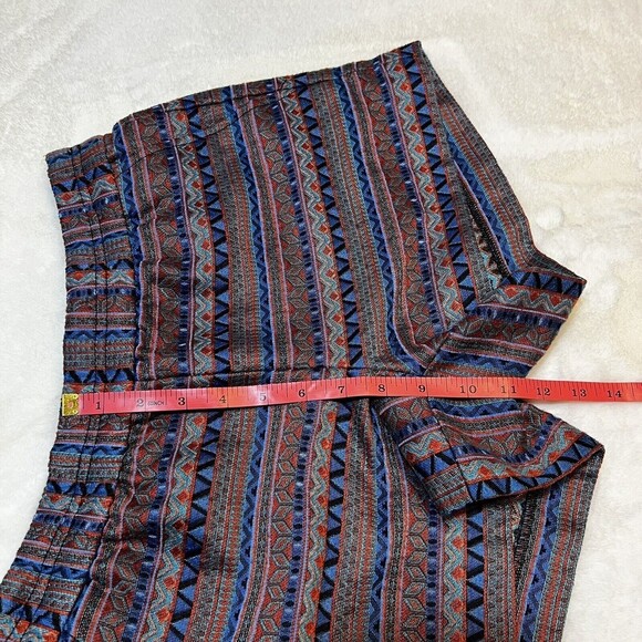 J.Crew Women’s Size 2 Jaquard Boardwalk Pull On Shorts Pockets Aztec BOHO Mid - Picture 9 of 10